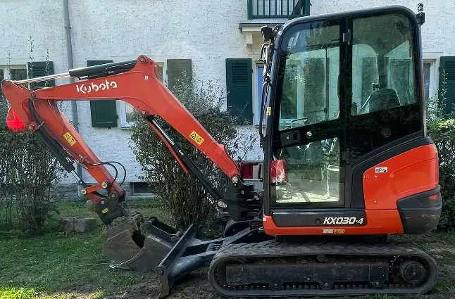 KUBOTA KX030-4 KUBOTA KX030-4