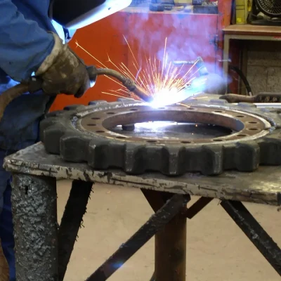Bagger Turas geschweißt